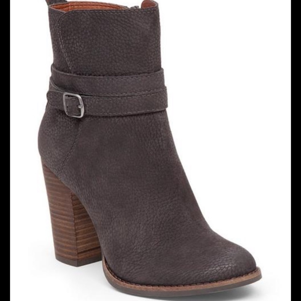Latonya Bootie